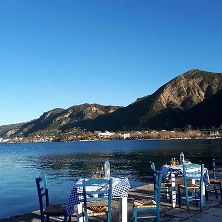 Lefkon With Pool By The Sea - Npeloponnese