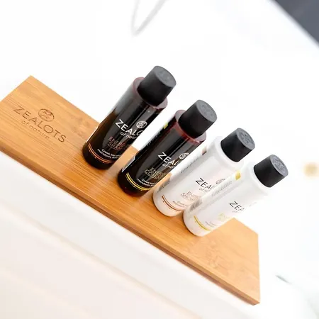 Lefkon With Pool By The Sea - Npeloponnese