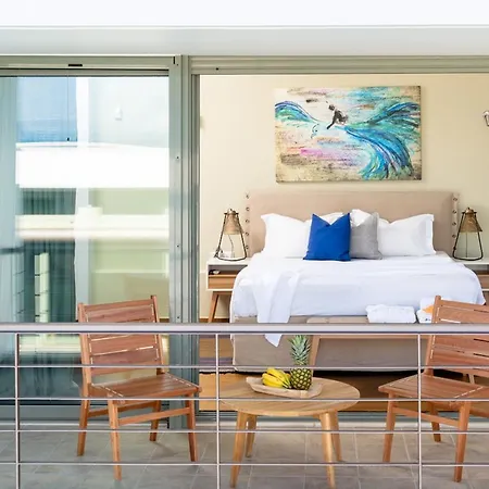 Lefkon With Pool By The Sea - Npeloponnese