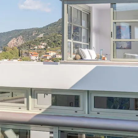 Lefkon With Pool By The Sea - Npeloponnese Villa