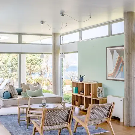 Lefkon With Pool By The Sea - Npeloponnese Villa Kato Rodini