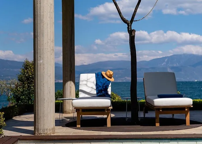 Villa Lefkon With Pool By The Sea - Npeloponnese *