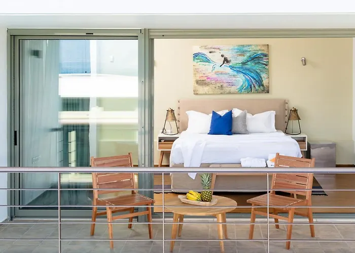 Lefkon With Pool By The Sea - Npeloponnese