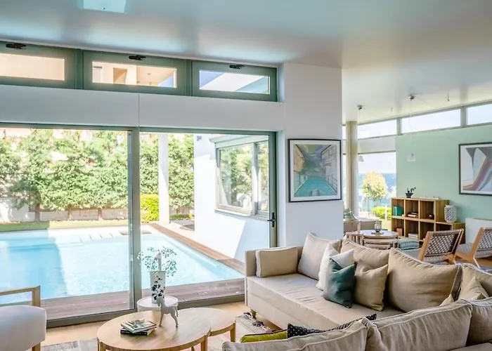 Lefkon With Pool By The Sea - Npeloponnese *